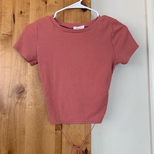 BACKLESS T-Shirt! 🔥 Make an Offer!